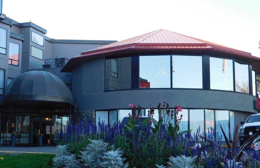 מלון Ramada By Wyndham קמלופס מראה חיצוני תמונה
