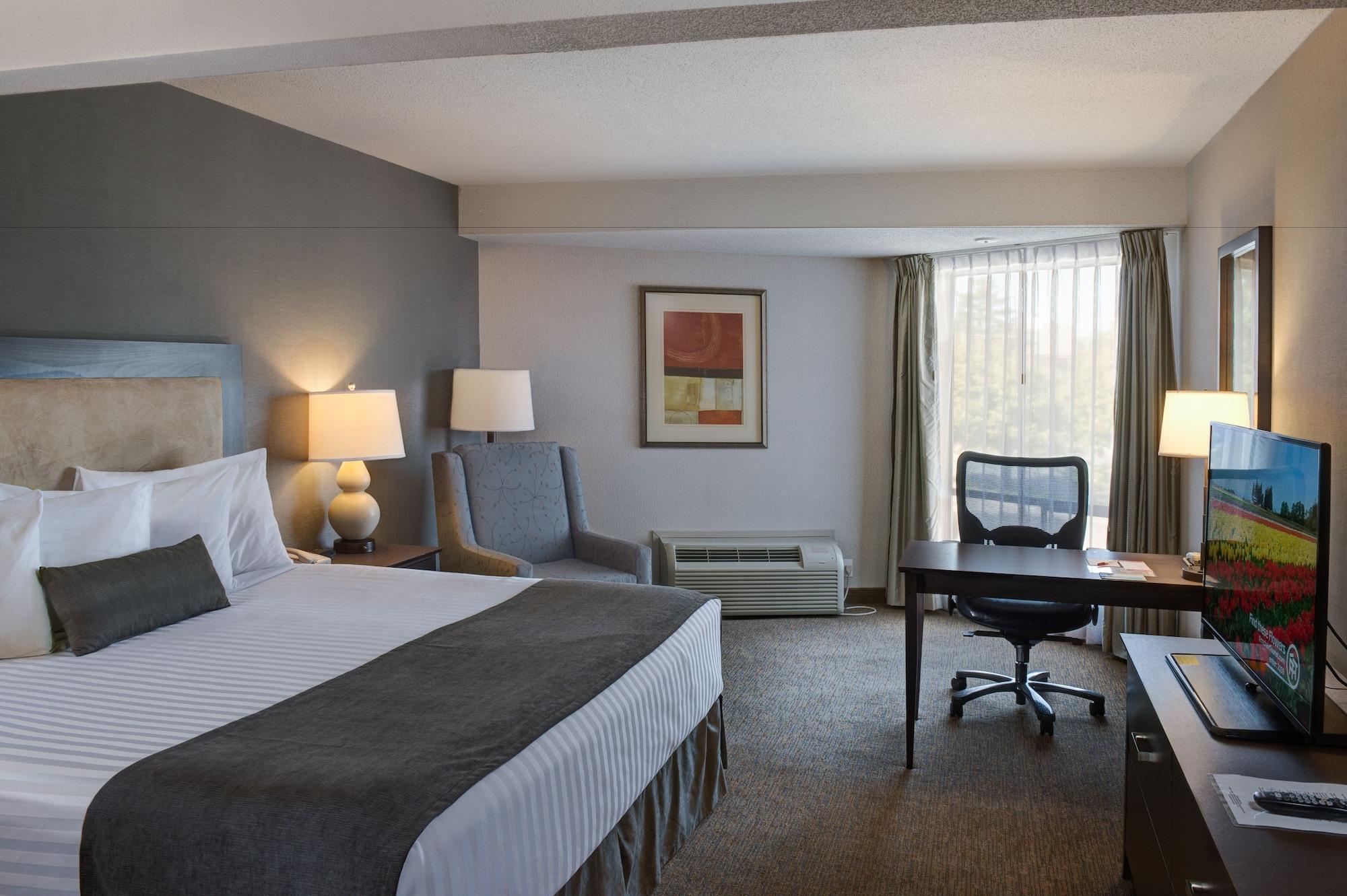 מלון Ramada By Wyndham קמלופס מראה חיצוני תמונה