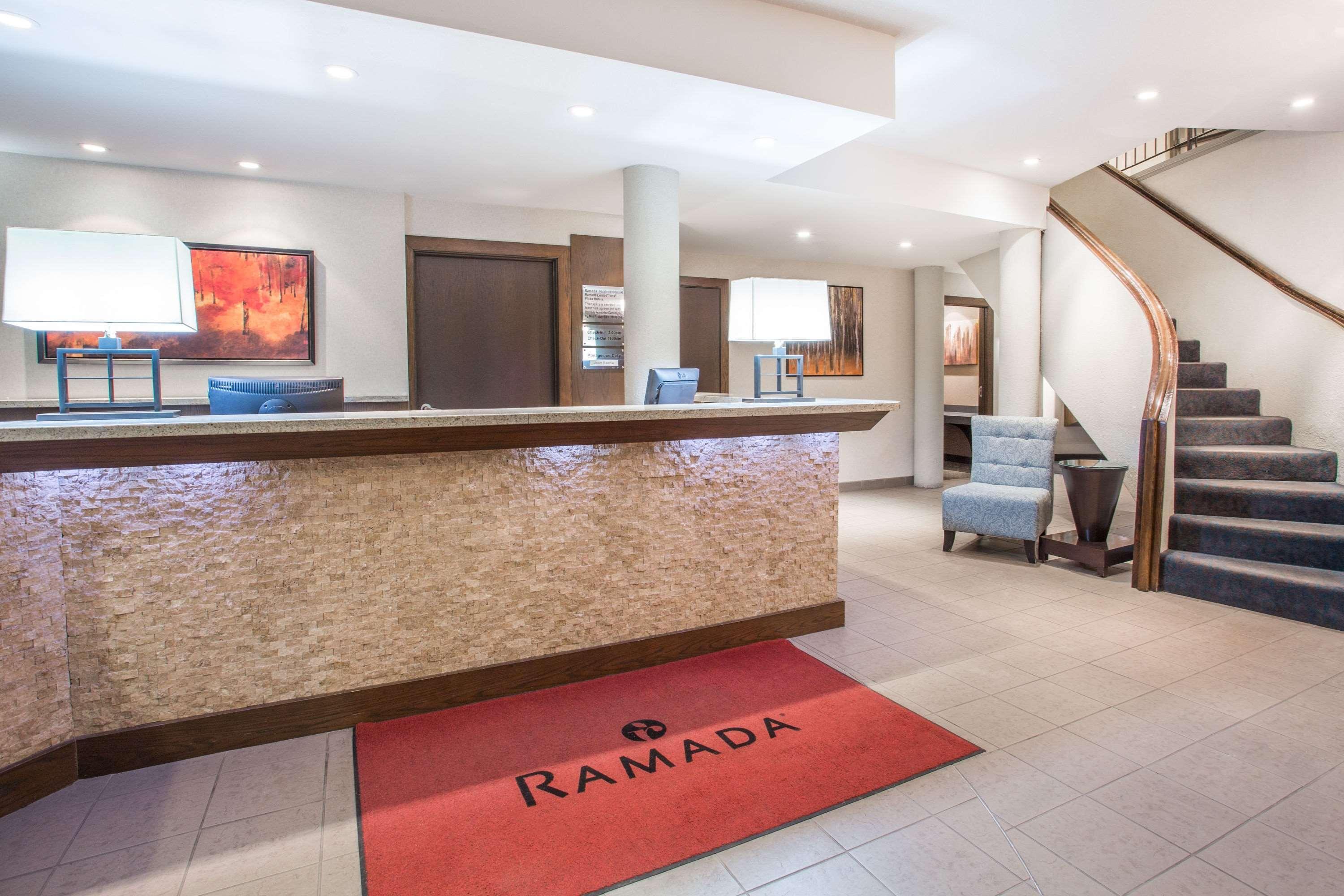 מלון Ramada By Wyndham קמלופס מראה חיצוני תמונה