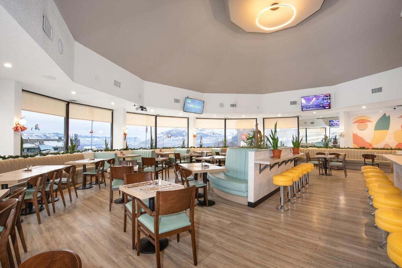 מלון Ramada By Wyndham קמלופס מראה חיצוני תמונה