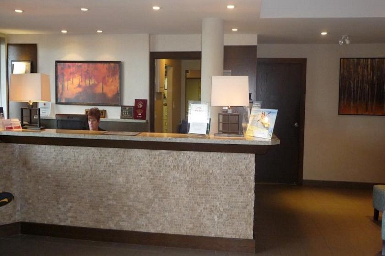 מלון Ramada By Wyndham קמלופס מראה חיצוני תמונה